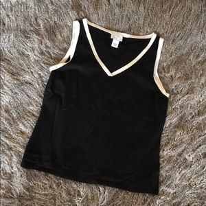 Black and white knit tank top